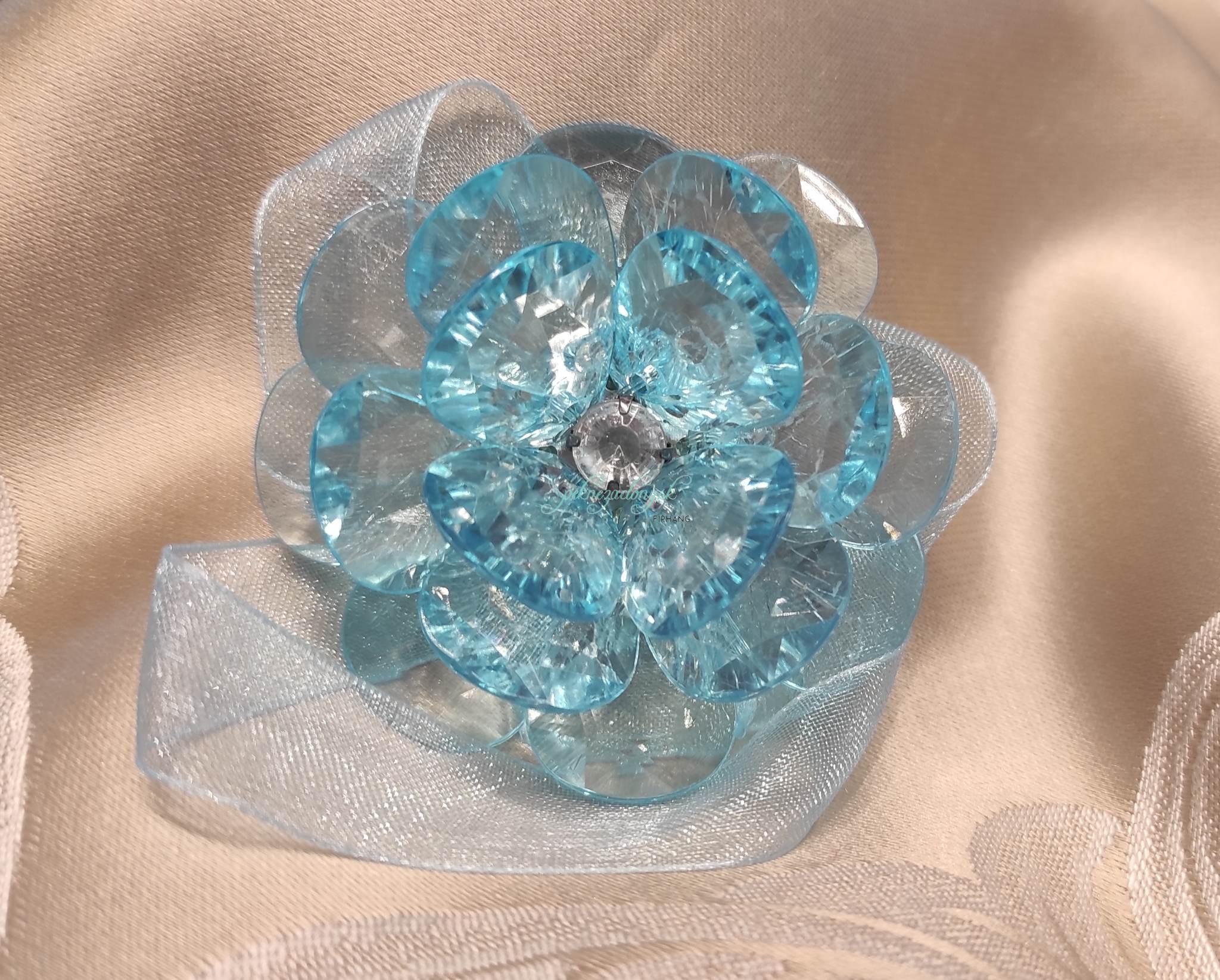 Magnet krištáľový kvet modrý